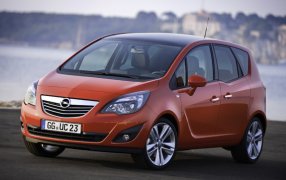 Tappetini per Opel Meriva  B